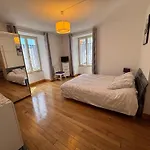 De La Petite Croix Blanche Apartamento *